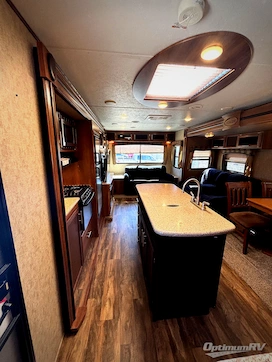 2016 Prime Time Tracer 3175RSD RV Photo 2