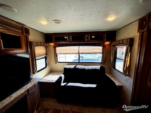 2016 Prime Time Tracer 3175RSD RV Photo 4