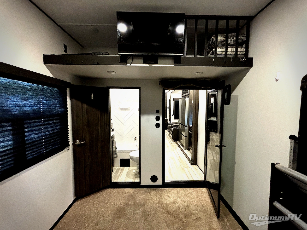 2025 Keystone Fuzion 430 Photo 20