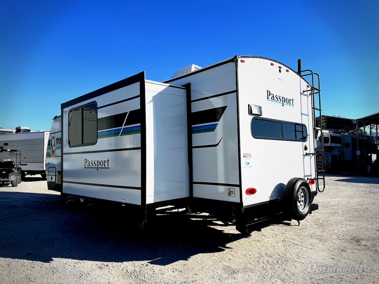 2025 Keystone Passport Super Lite 2450RK Photo 2