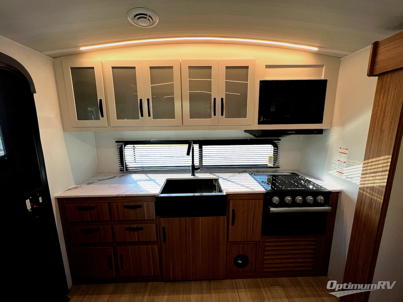 2025 Keystone Passport Super Lite 2450RK Photo 8