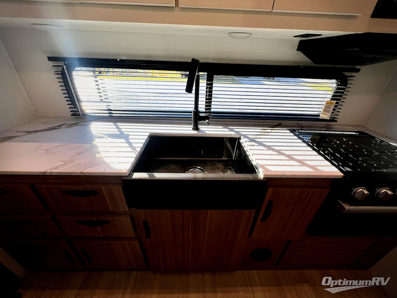 2025 Keystone Passport Super Lite 2450RK Photo 9