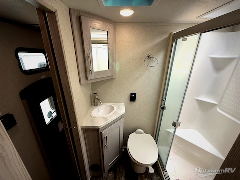 2023 Keystone Fuzion 357 RV Photo 2