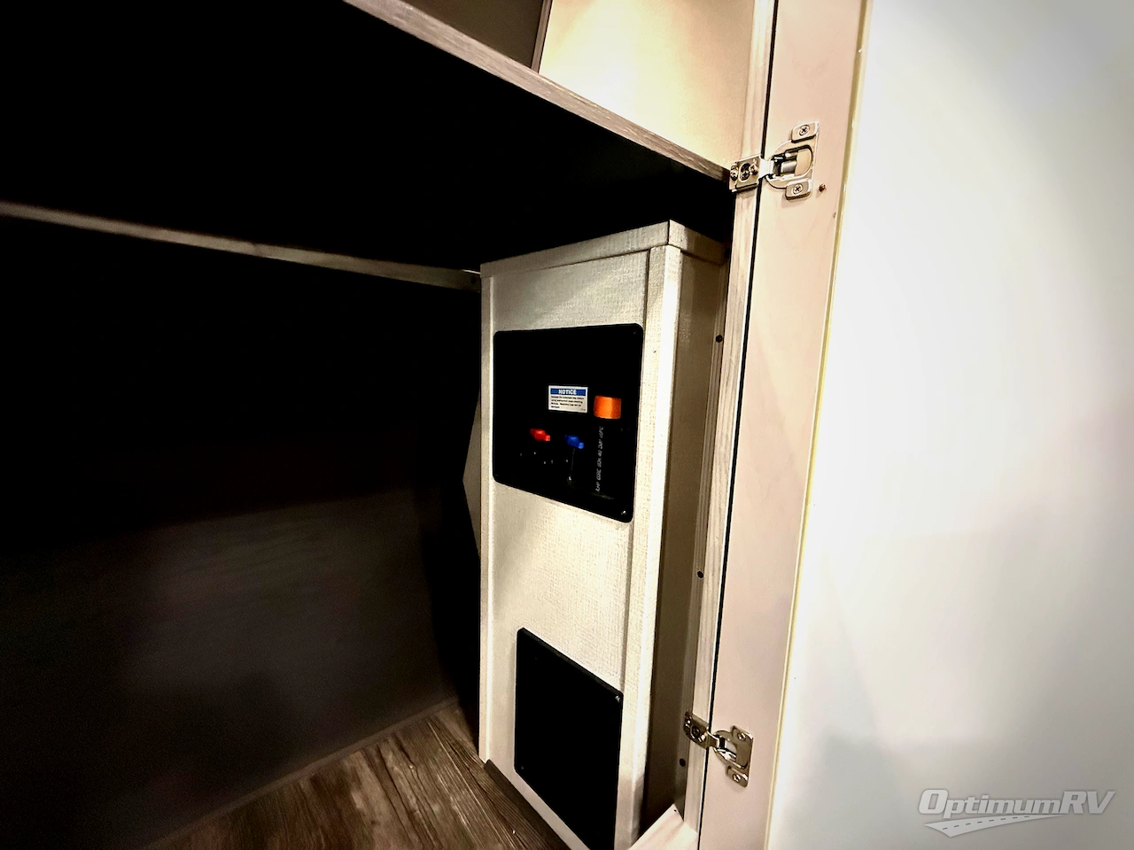 2023 Keystone Fuzion 357 Photo 13