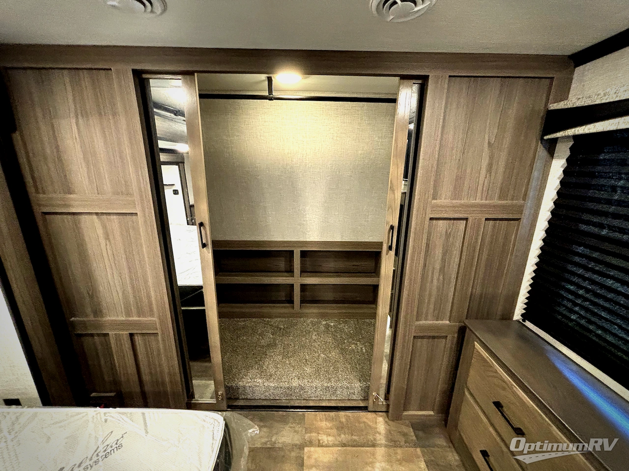 2022 CrossRoads Cameo CE4051BH Photo 10