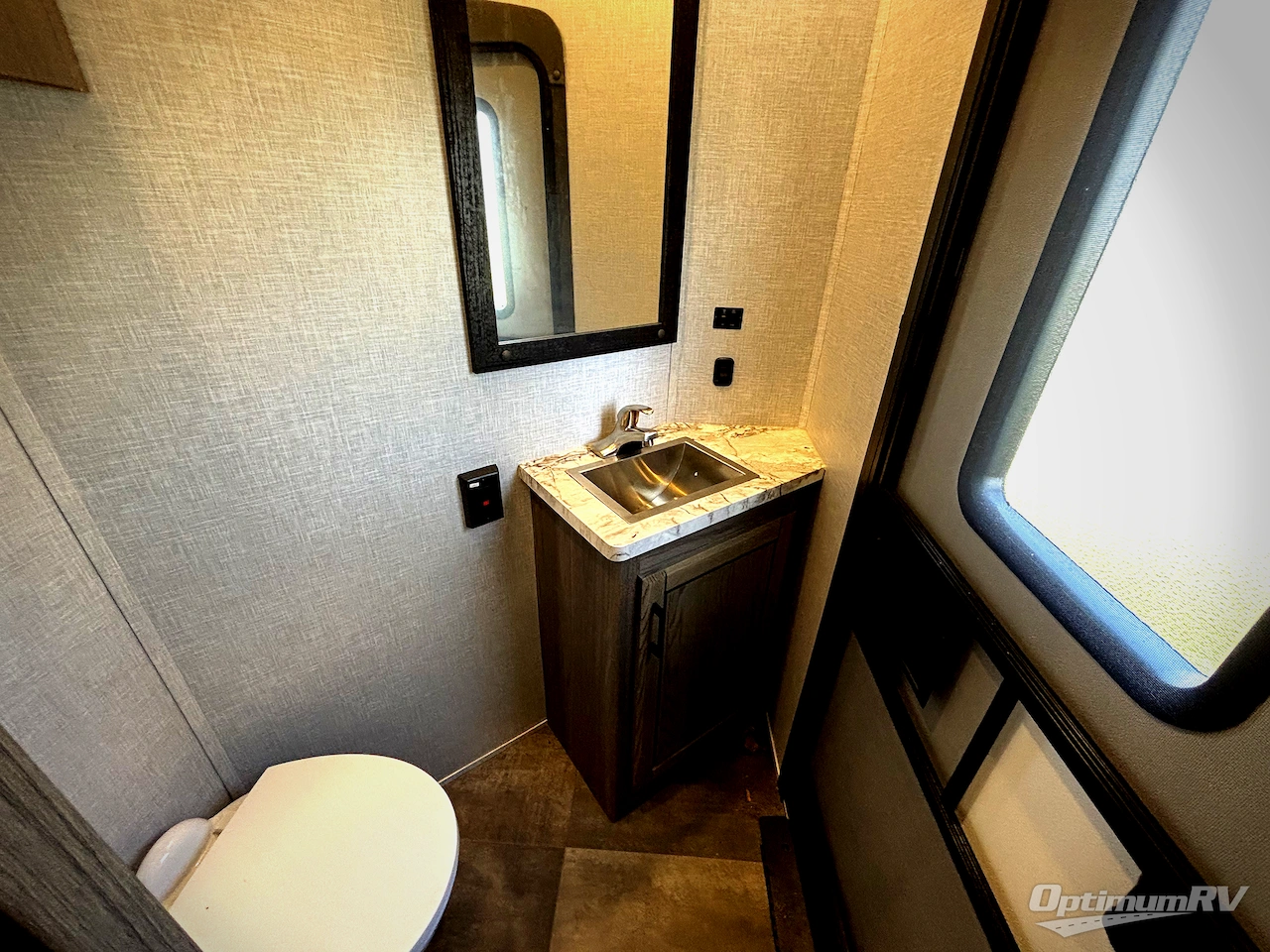 2022 CrossRoads Cameo CE4051BH Photo 24