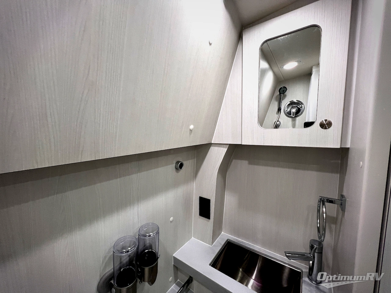 2023 Pleasure-Way Ontour 2.2 Photo 20