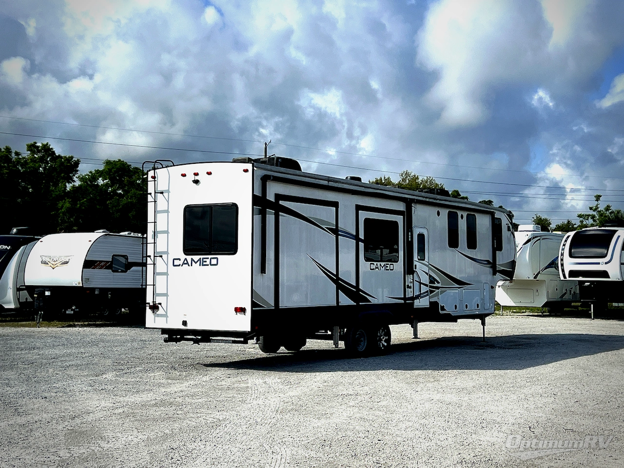 2021 CrossRoads Cameo CE3975CK Photo 2