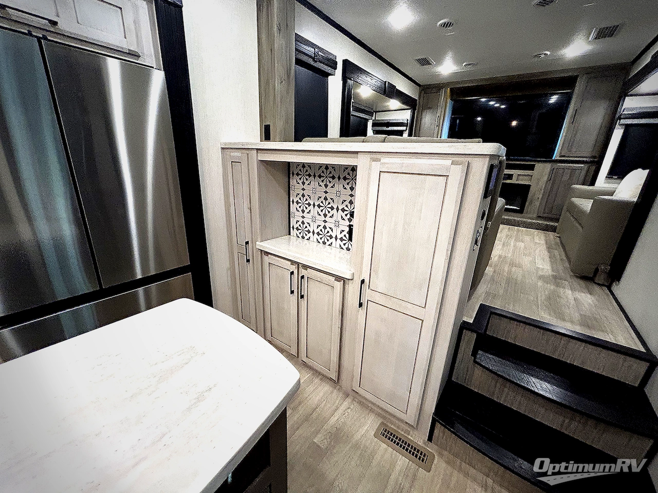 2023 KZ Durango Gold G386FLF Photo 12