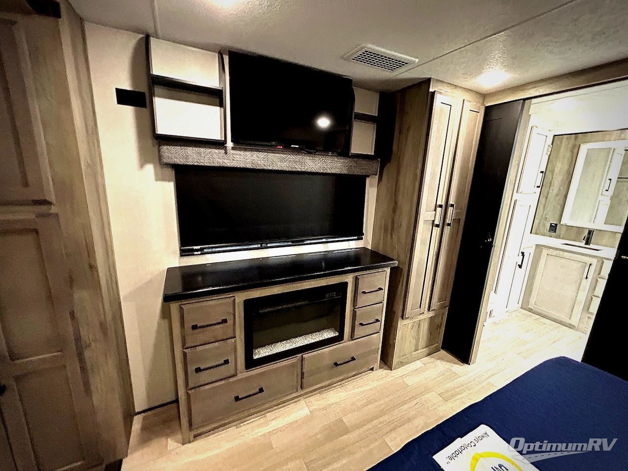 2023 KZ Durango Gold G386FLF Photo 19