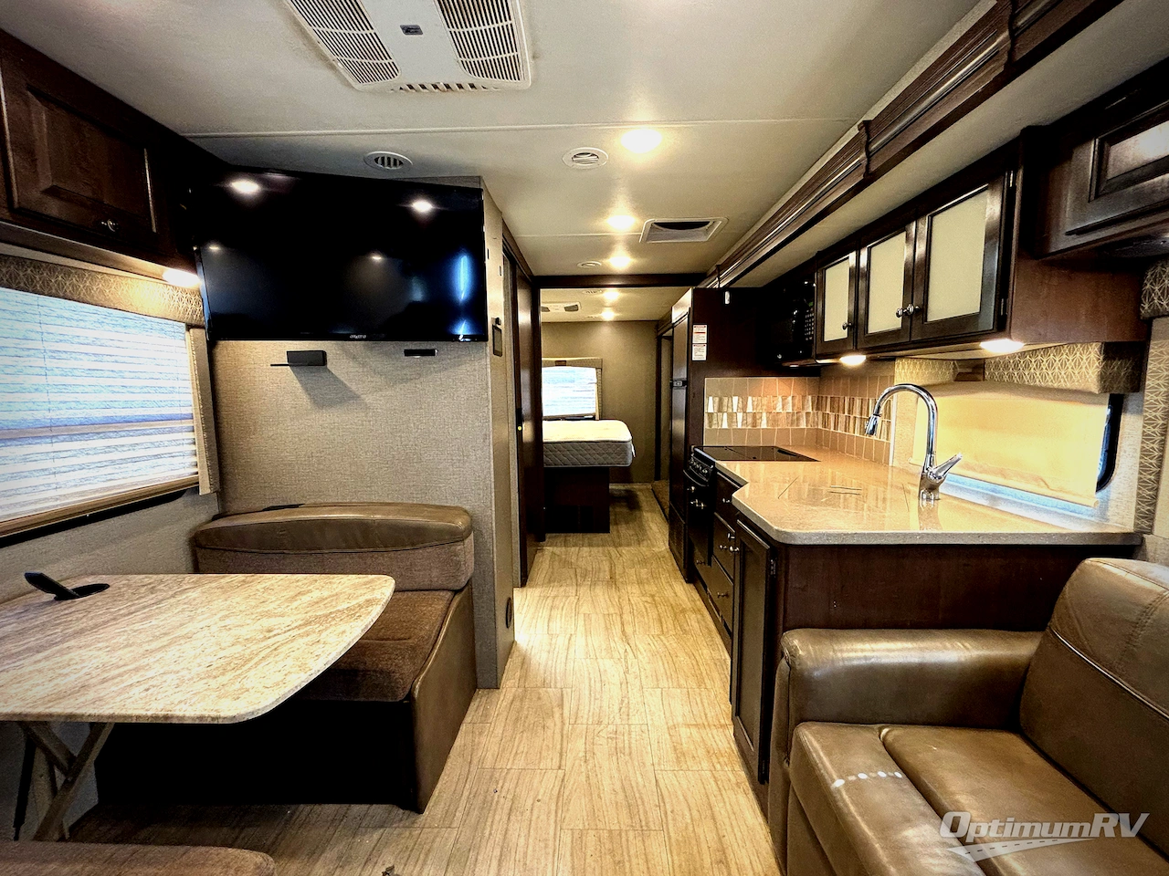 2020 Thor Windsport 29M Photo 4