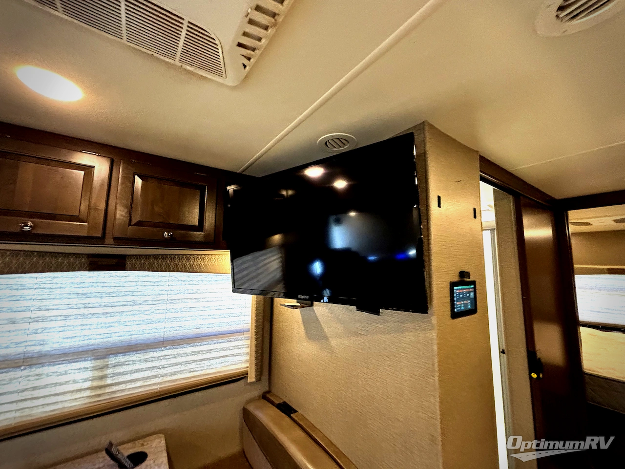 2020 Thor Windsport 29M Photo 11