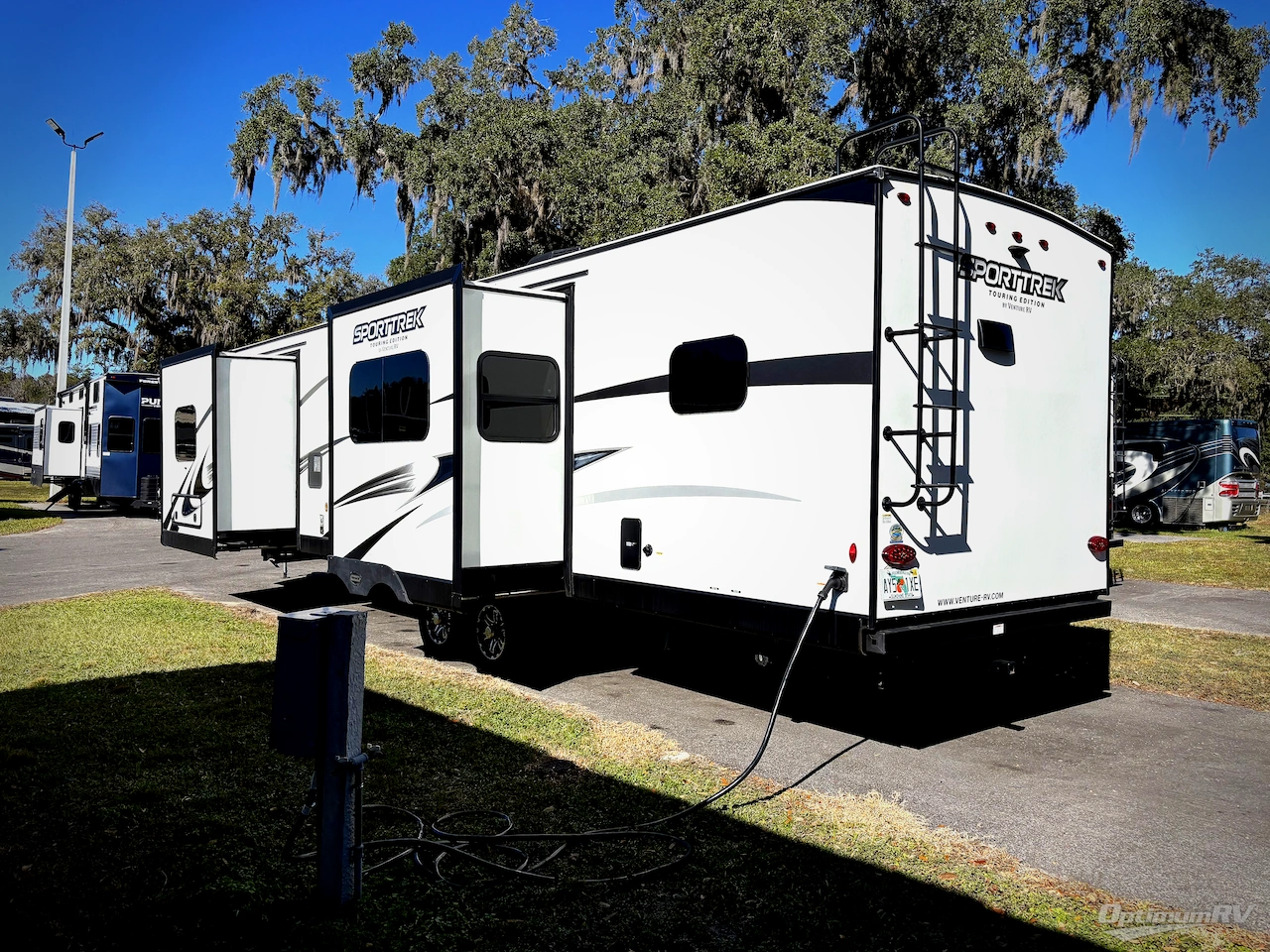 2023 Venture SportTrek Touring Edition STT336VRK Photo 3