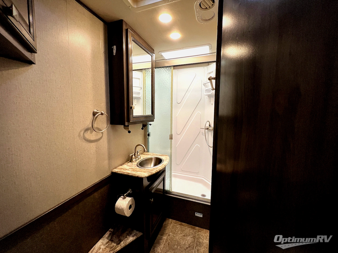2018 Holiday Rambler Admiral 28A Photo 17
