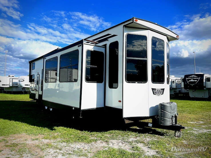 2022 Forest River Wildwood Grand Lodge 42FLDL RV Photo 1