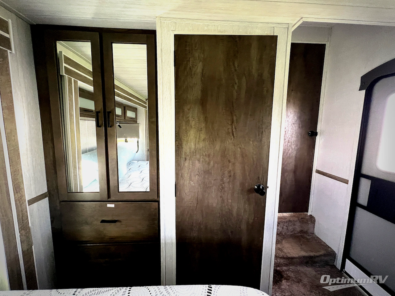 2022 Forest River Wildwood Grand Lodge 42FLDL Photo 21