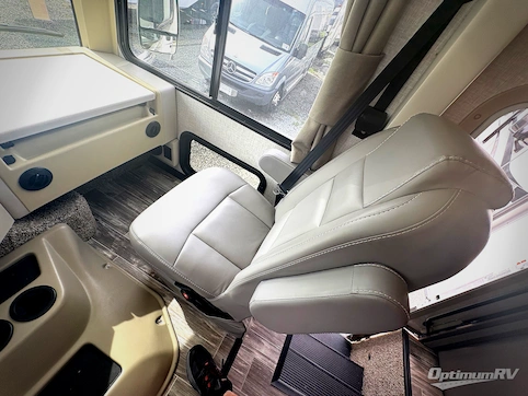 2023 Thor Hurricane 34R RV Photo 2