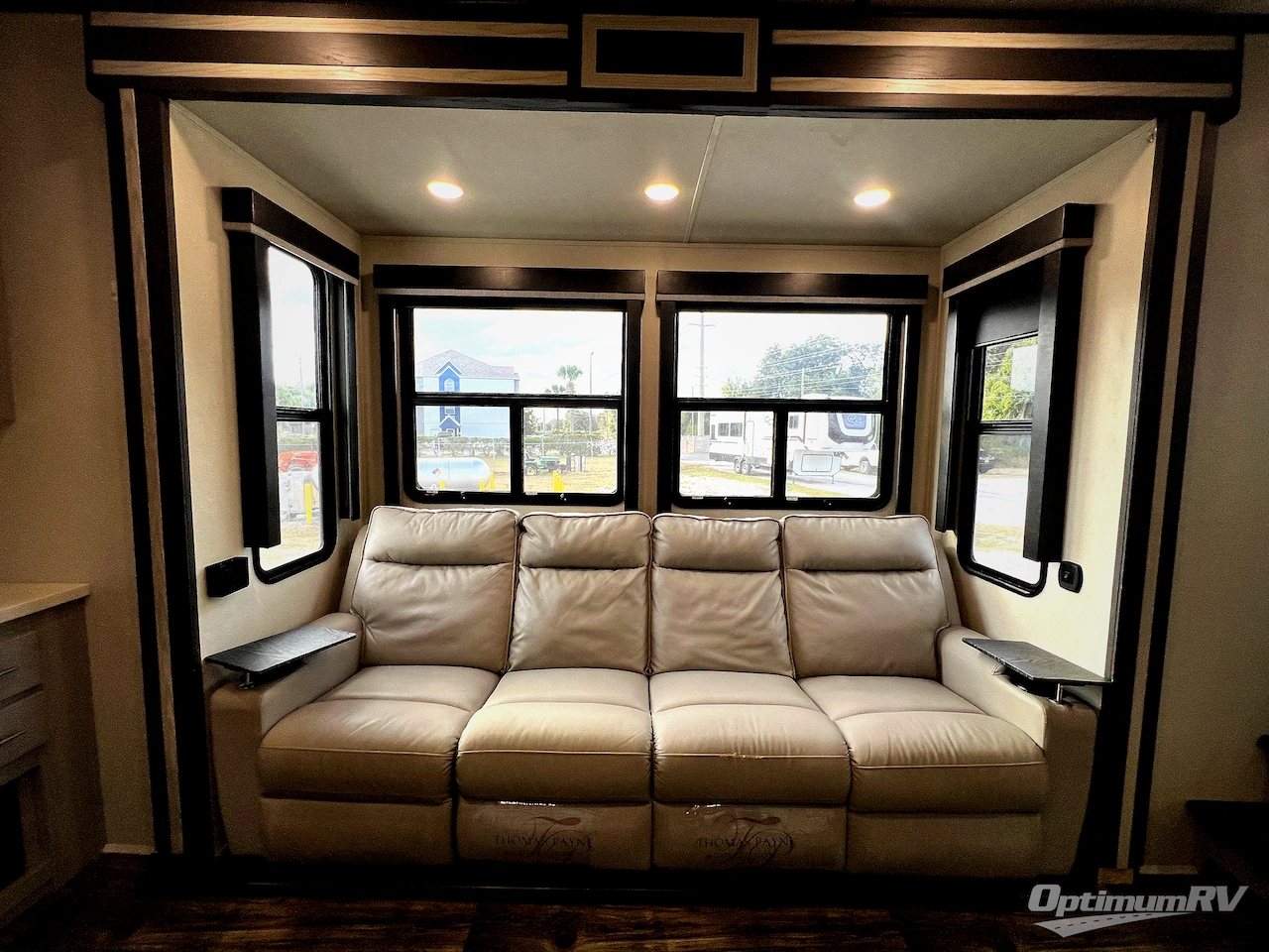 2022 Keystone Fuzion 424 Photo 7