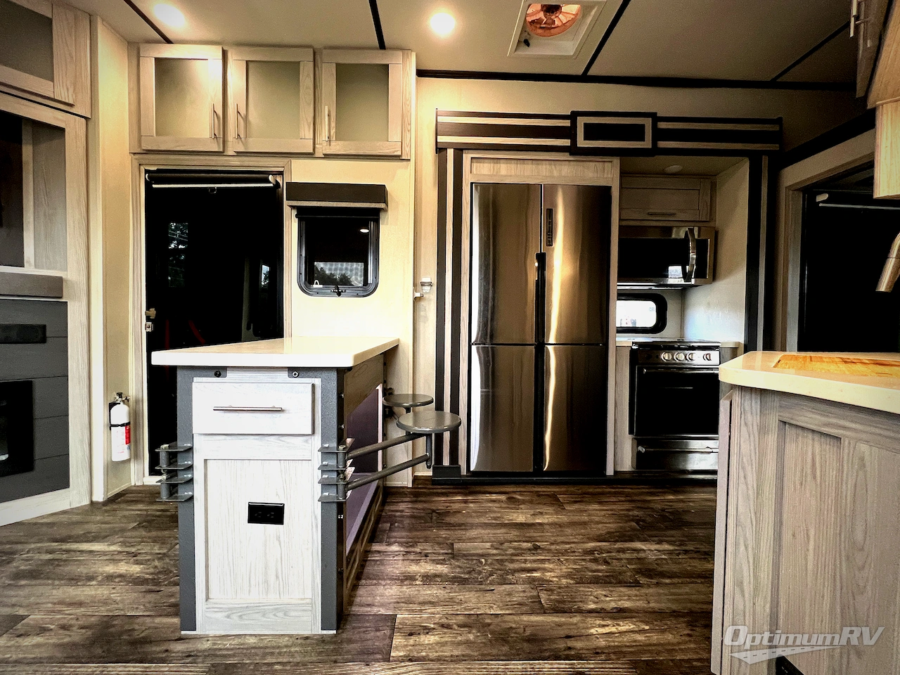 2022 Keystone Fuzion 424 Photo 8