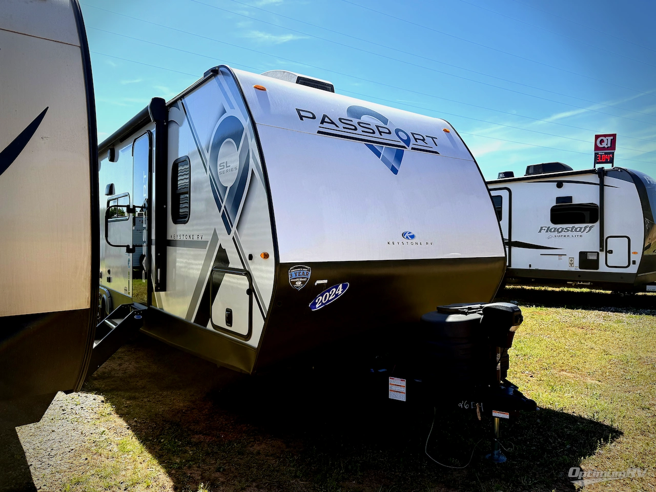 2024 Keystone Passport SL 268BH Photo 1