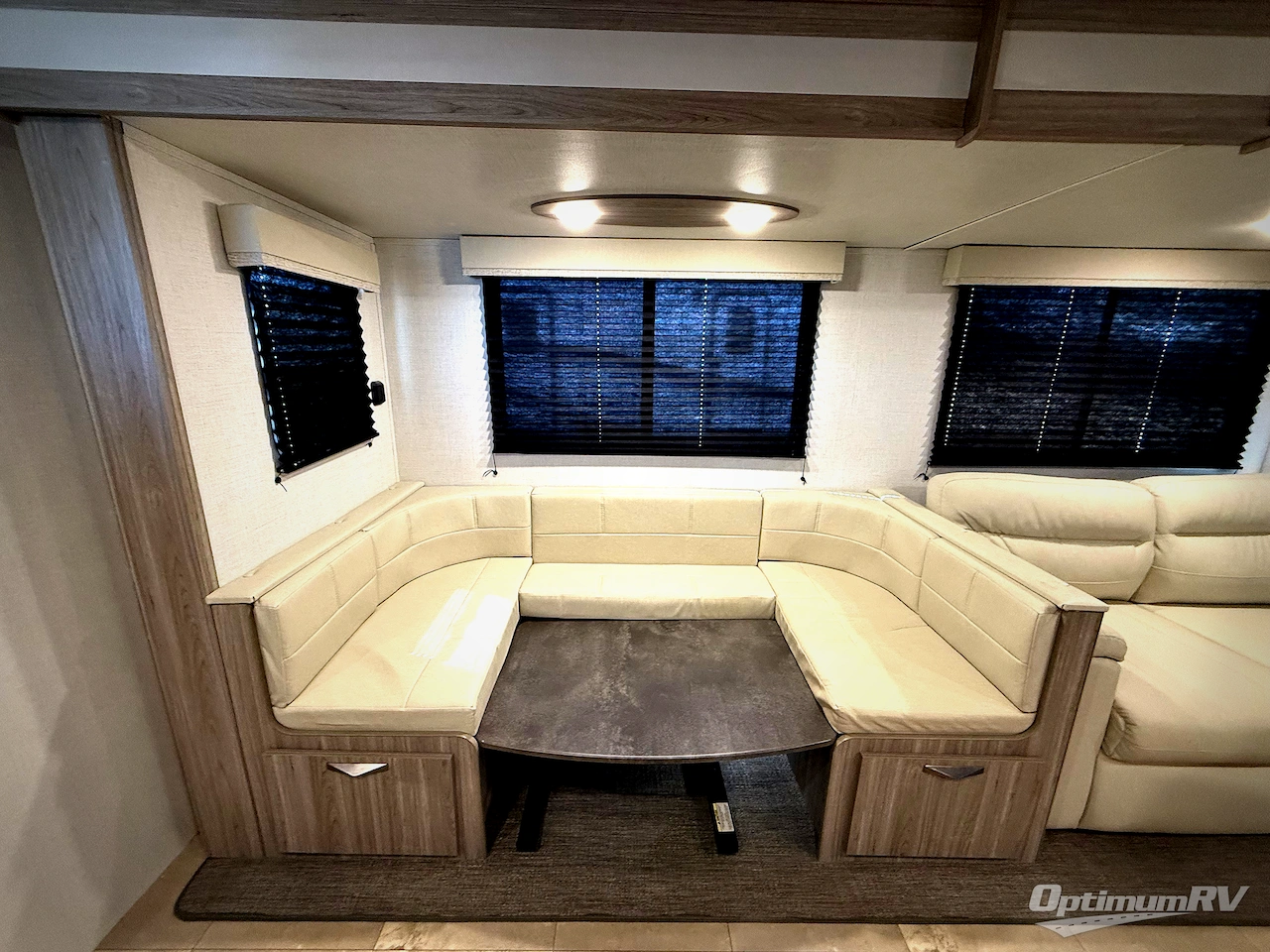 2024 Keystone Passport SL 268BH Photo 9