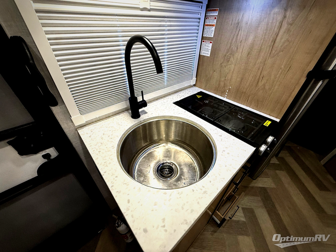 2023 Ember Overland Series 191MSL Photo 13