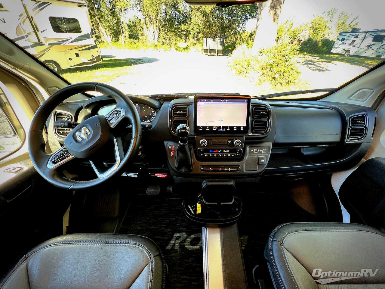 2023 Winnebago Roam U59RX Photo 7