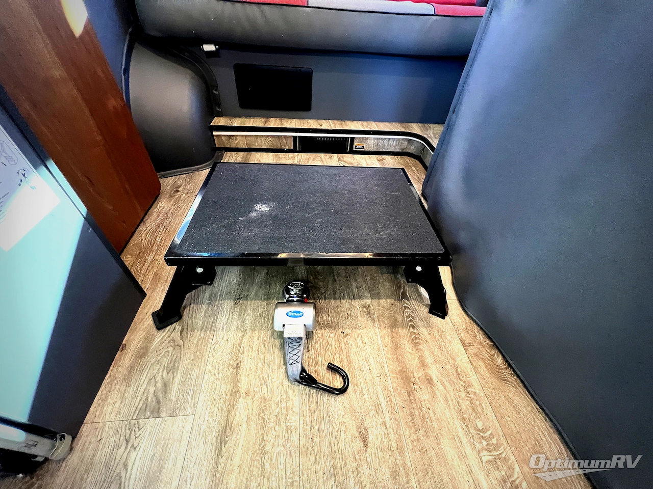 2023 Winnebago Roam U59RX Photo 15