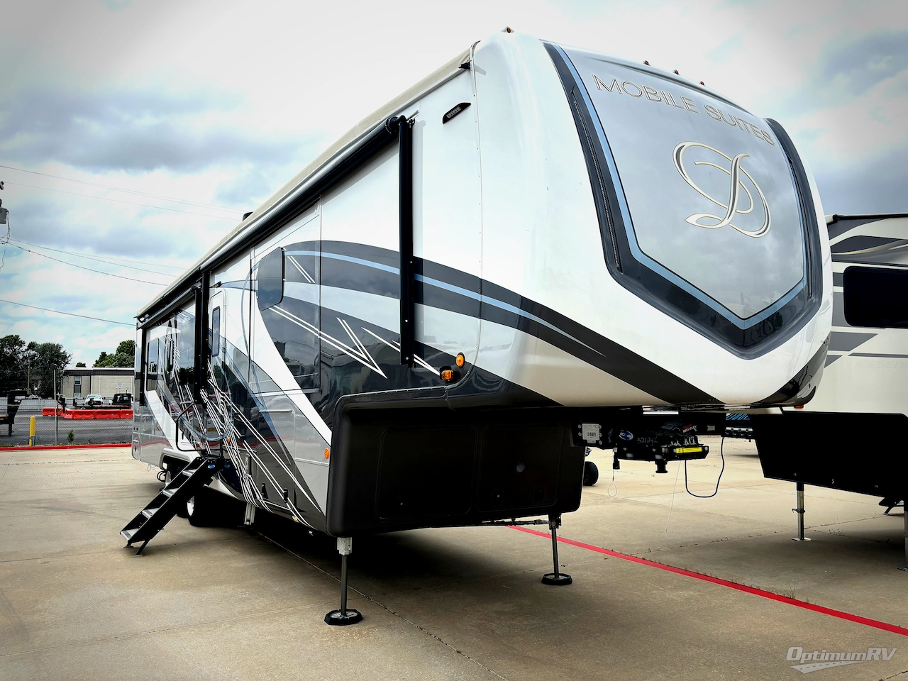 2023 DRV Luxury Suites Mobile Suites MS Houston Photo 1