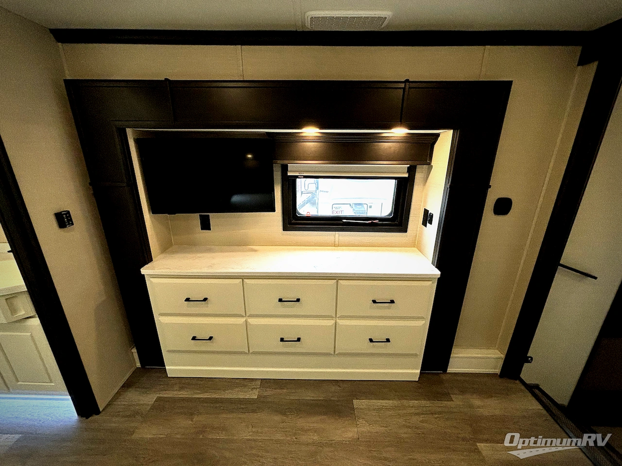 2023 DRV Luxury Suites Mobile Suites MS Houston Photo 13