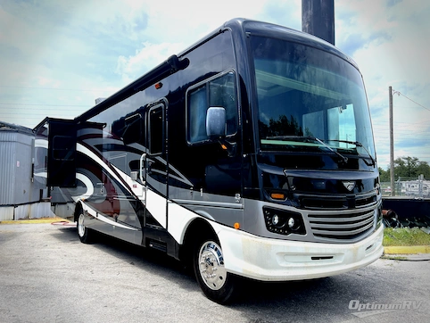 Used 2018 Fleetwood Bounder 34S Featured Photo