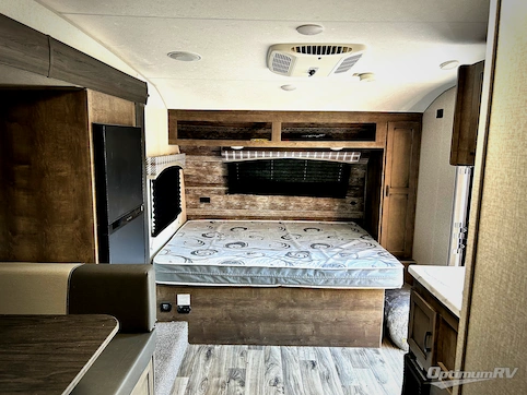 2022 Venture Sonic Lite SL169VMK RV Photo 2