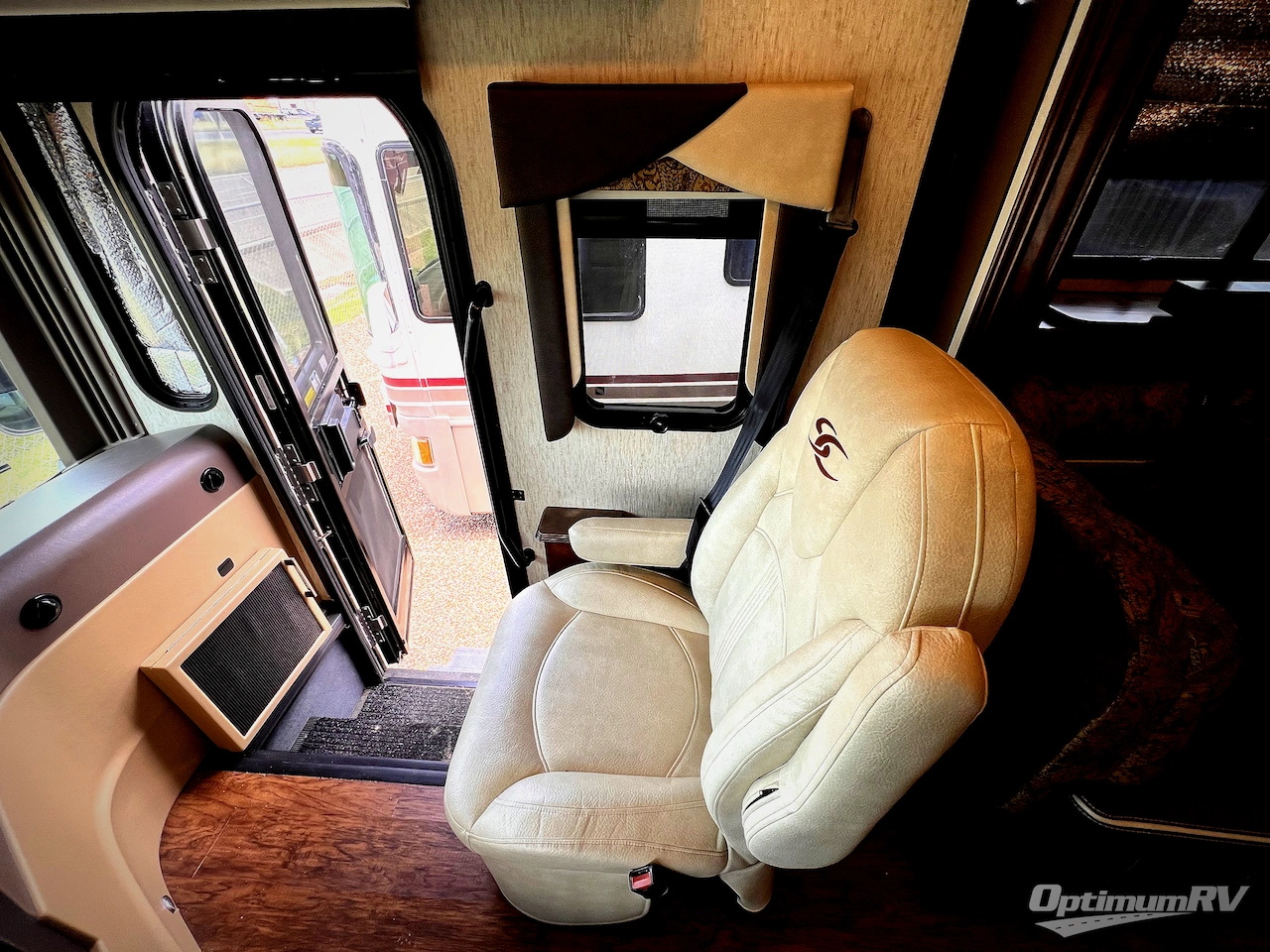 2017 Coachmen Sportscoach Cross Country SRS 364TS Photo 8