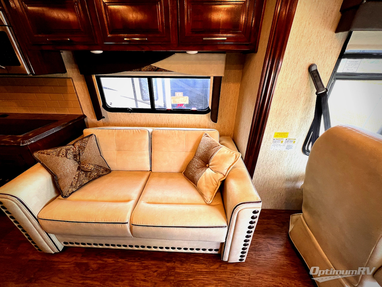 2017 Coachmen Sportscoach Cross Country SRS 364TS Photo 9