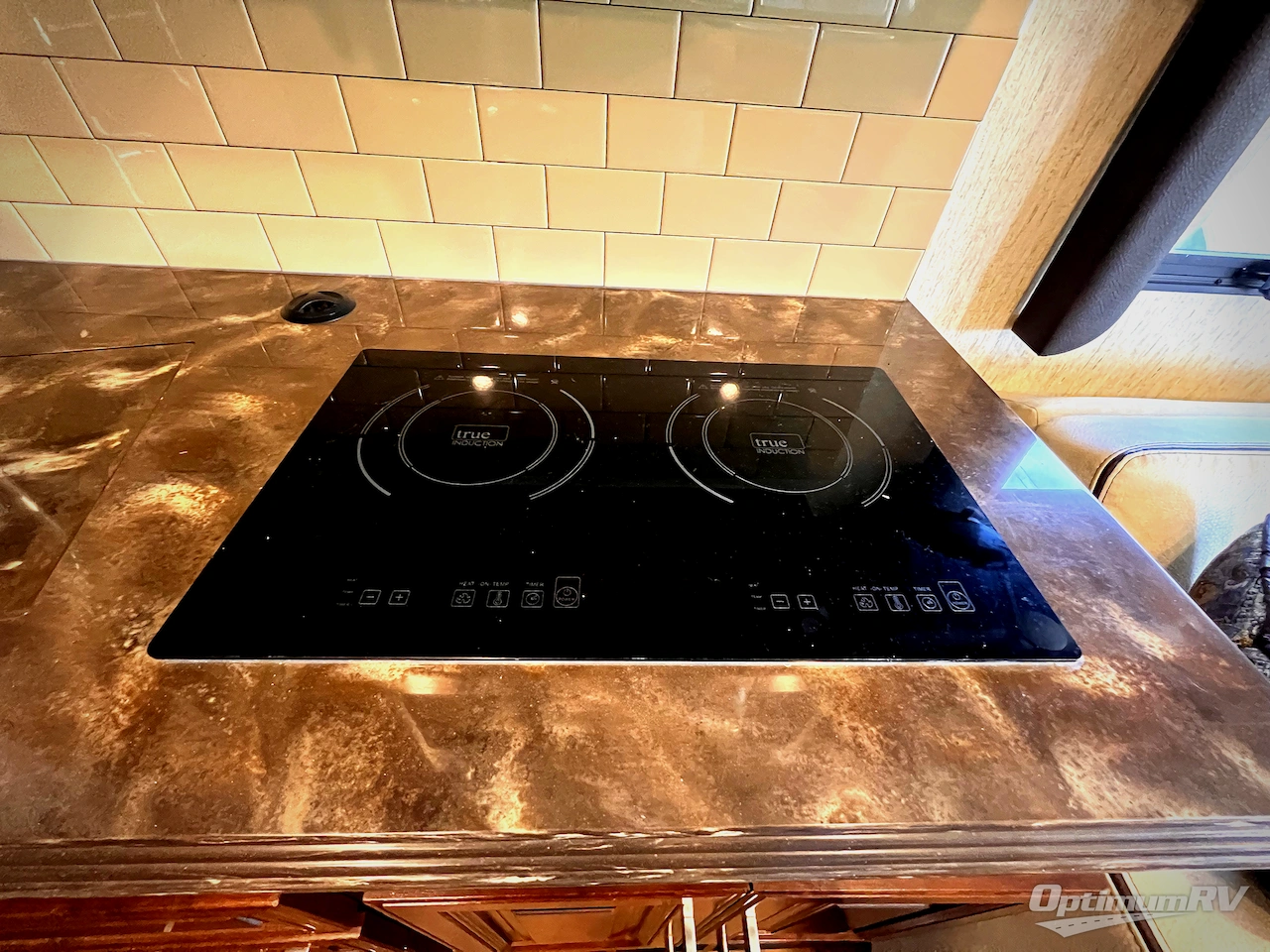 2017 Coachmen Sportscoach Cross Country SRS 364TS Photo 12