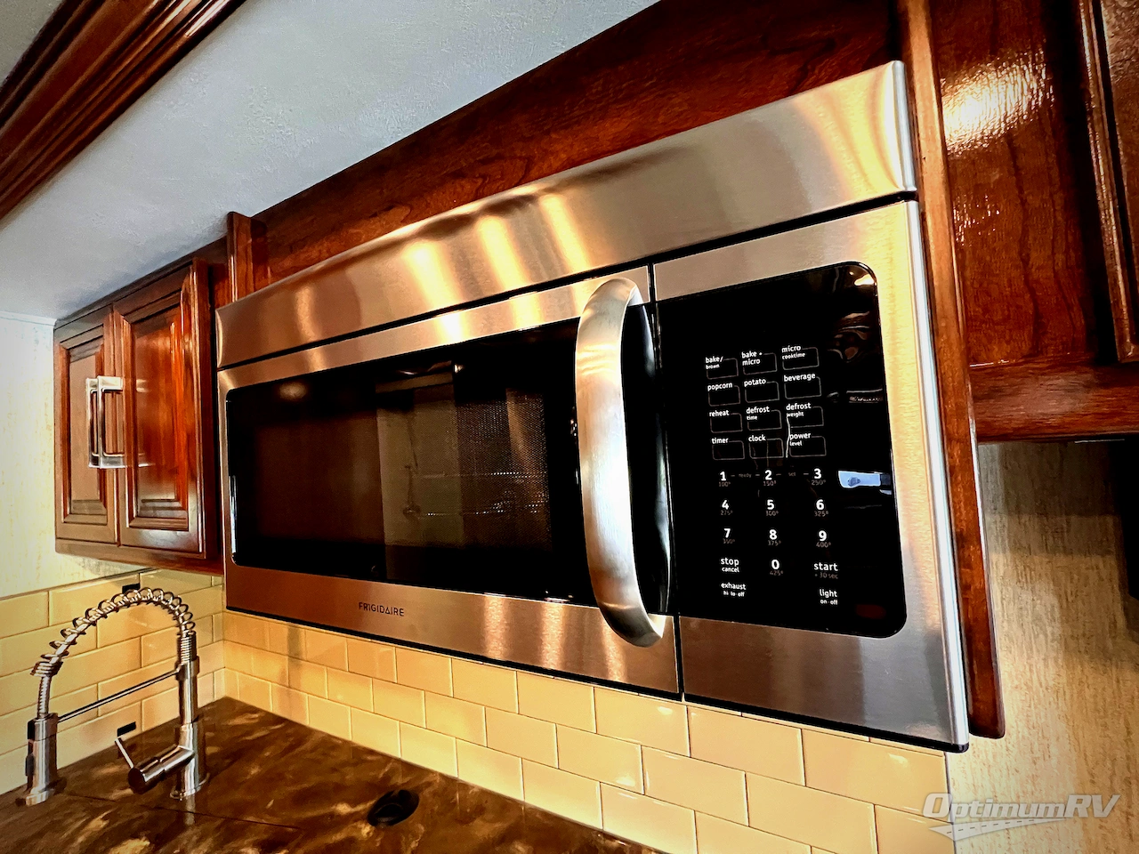 2017 Coachmen Sportscoach Cross Country SRS 364TS Photo 14