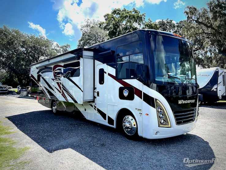 2022 Thor Windsport 34R RV Photo 1