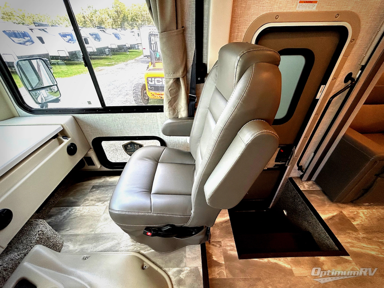 2022 Thor Windsport 34R Photo 7
