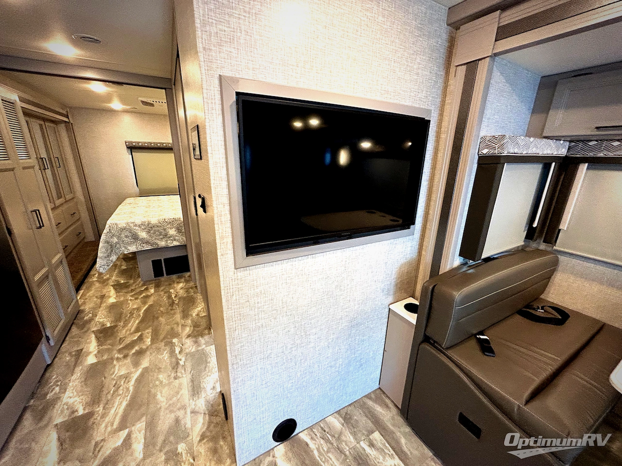 2022 Thor Windsport 34R Photo 10