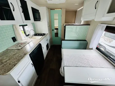 2018 Forest River Salem 197BH RV Photo 3