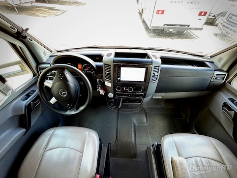 2018 Winnebago View 24V RV Photo 2