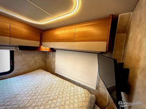 2018 Winnebago View 24V RV Photo 4