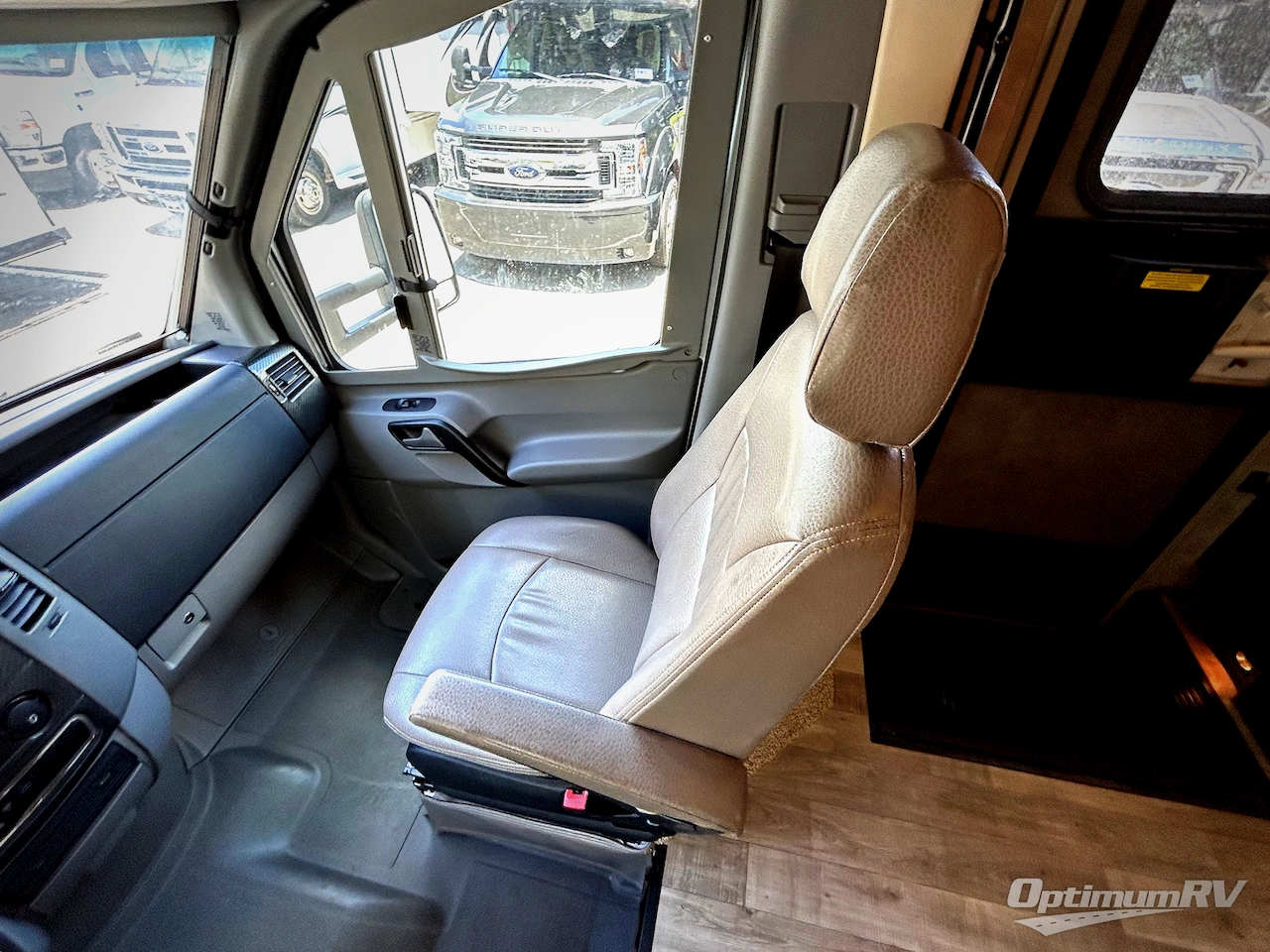 2018 Winnebago View 24V Photo 9