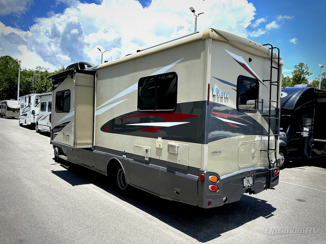 2018 Winnebago View 24V Photo 3
