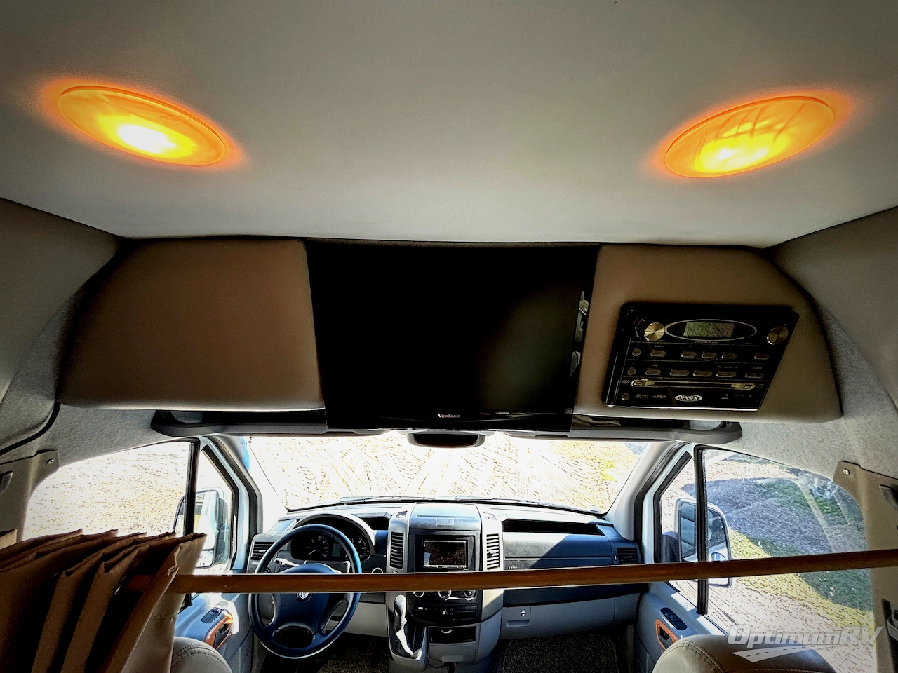 2010 Four Winds Ventura 170S Photo 16