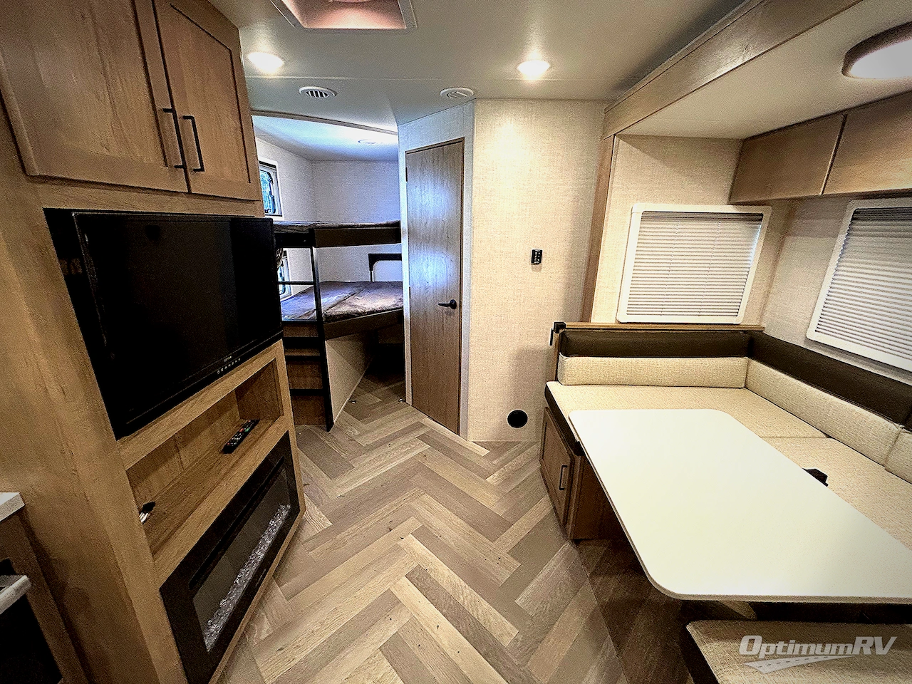 2023 Ember Touring Edition 24BH Photo 4