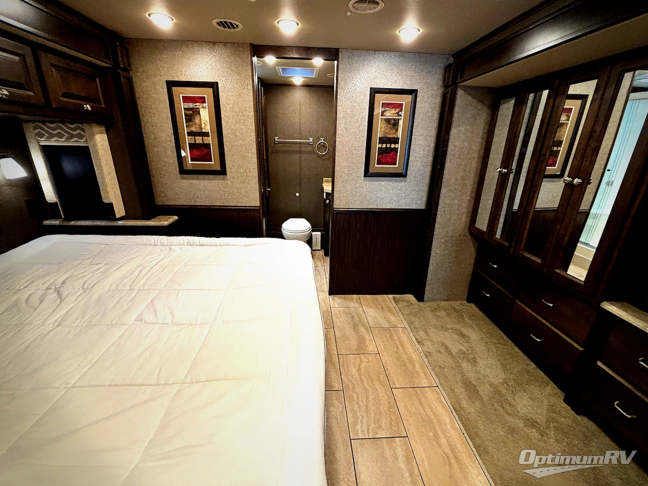 2017 Tiffin Allegro 36 UA Photo 20