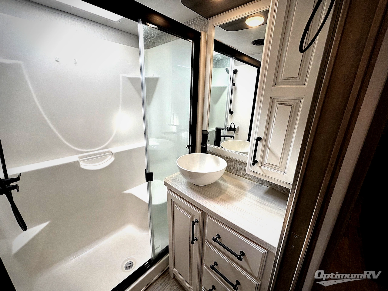 2022 Keystone Montana 3121RL Photo 15