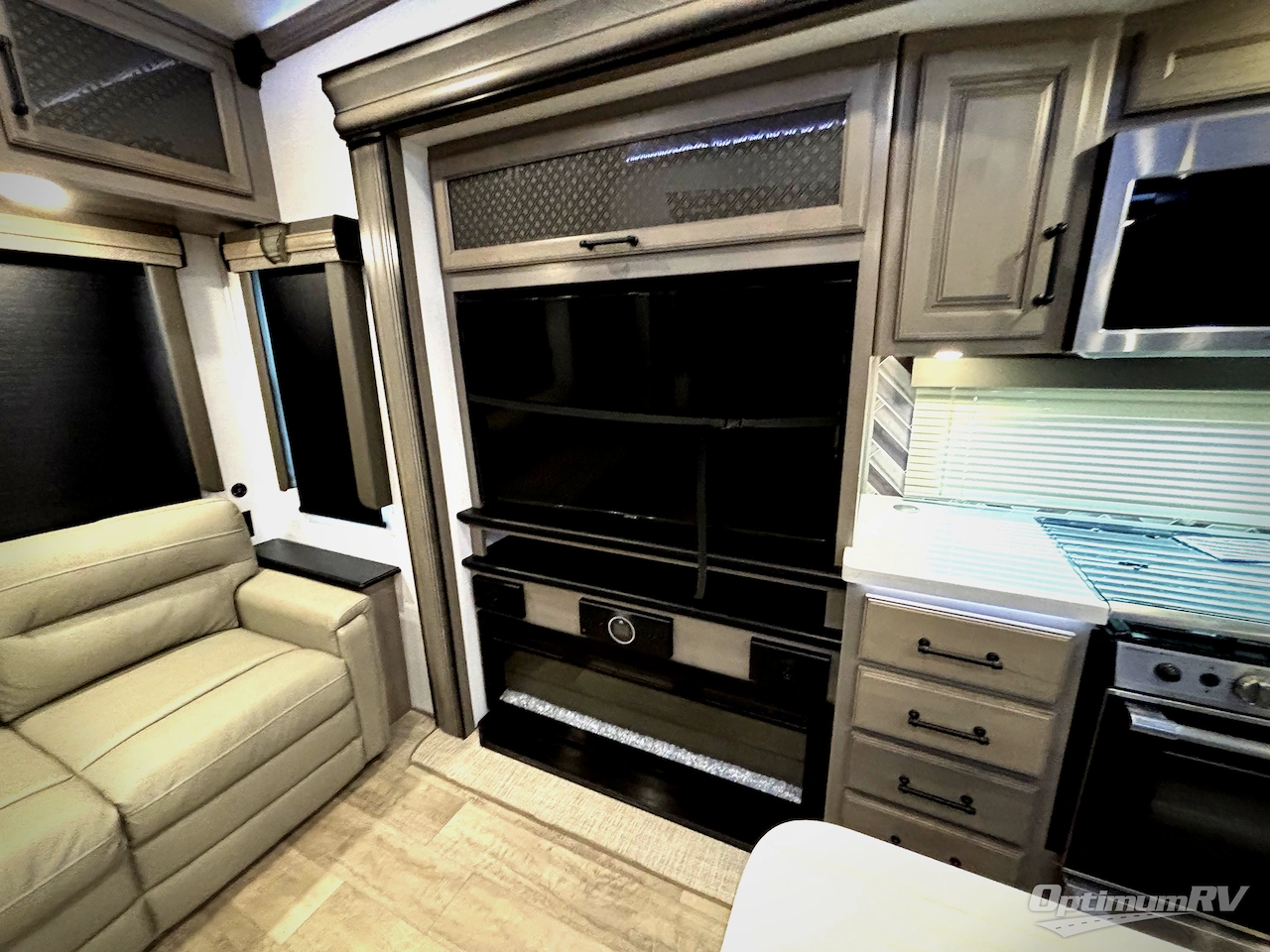 2022 Keystone Montana 3121RL Photo 20