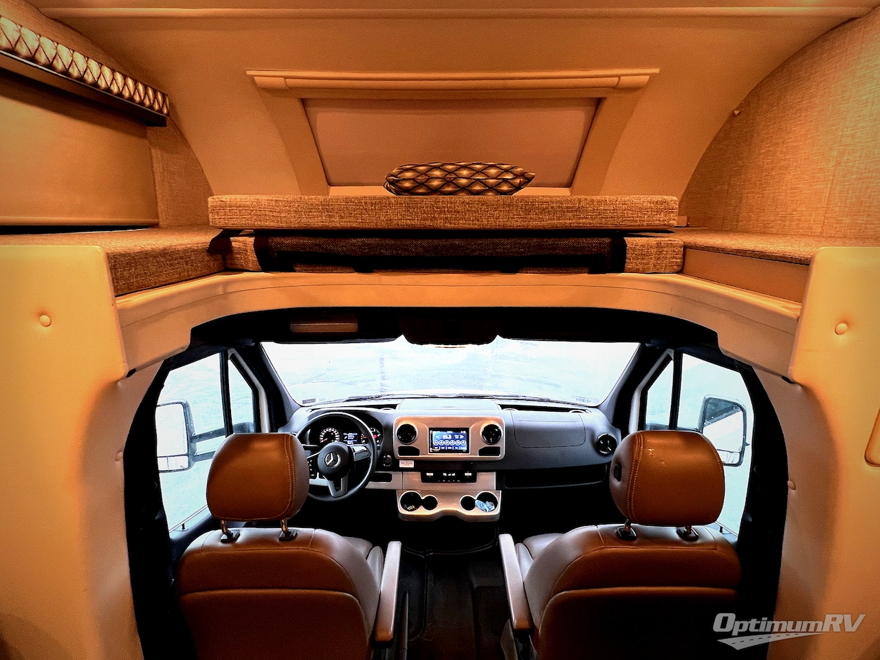 2022 Thor Quantum Sprinter DS24 Photo 8